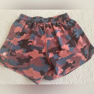 Lululemon Hotty Hot 4inch Camo